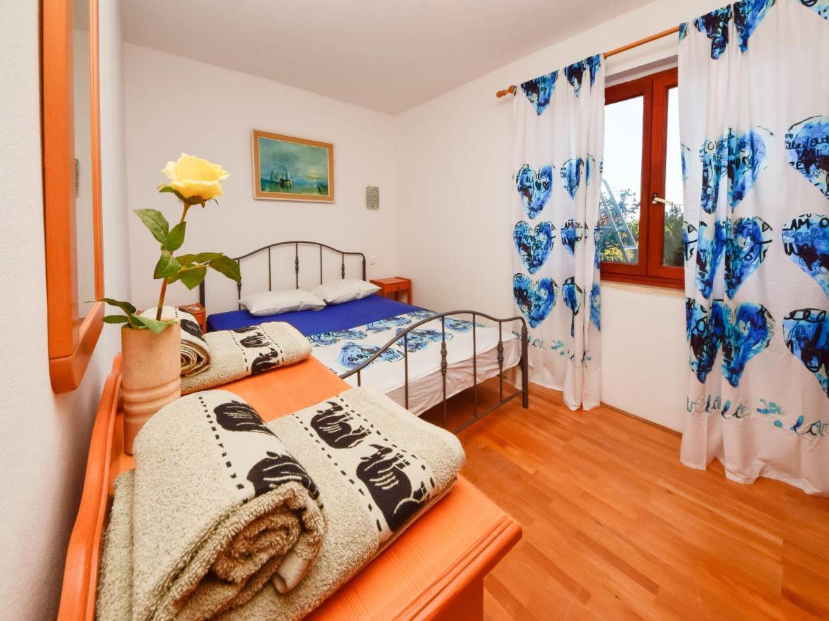 Holiday Home Lolita By Interhome ราชิตเช ภายนอก รูปภาพ